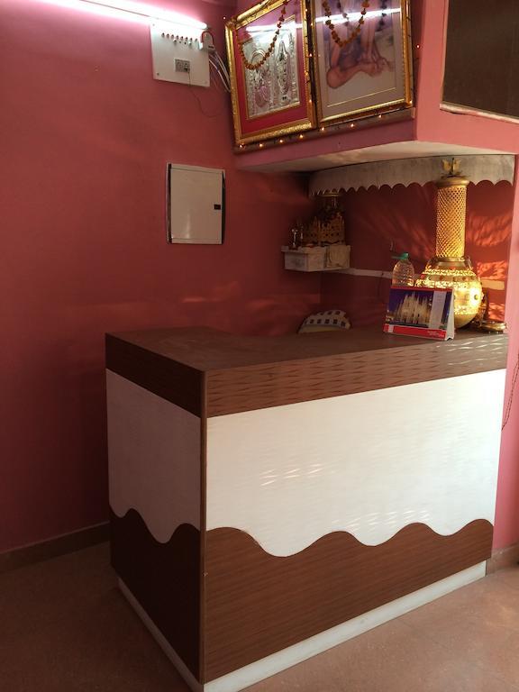 Hotel Pragya International Váránaszi Kültér fotó